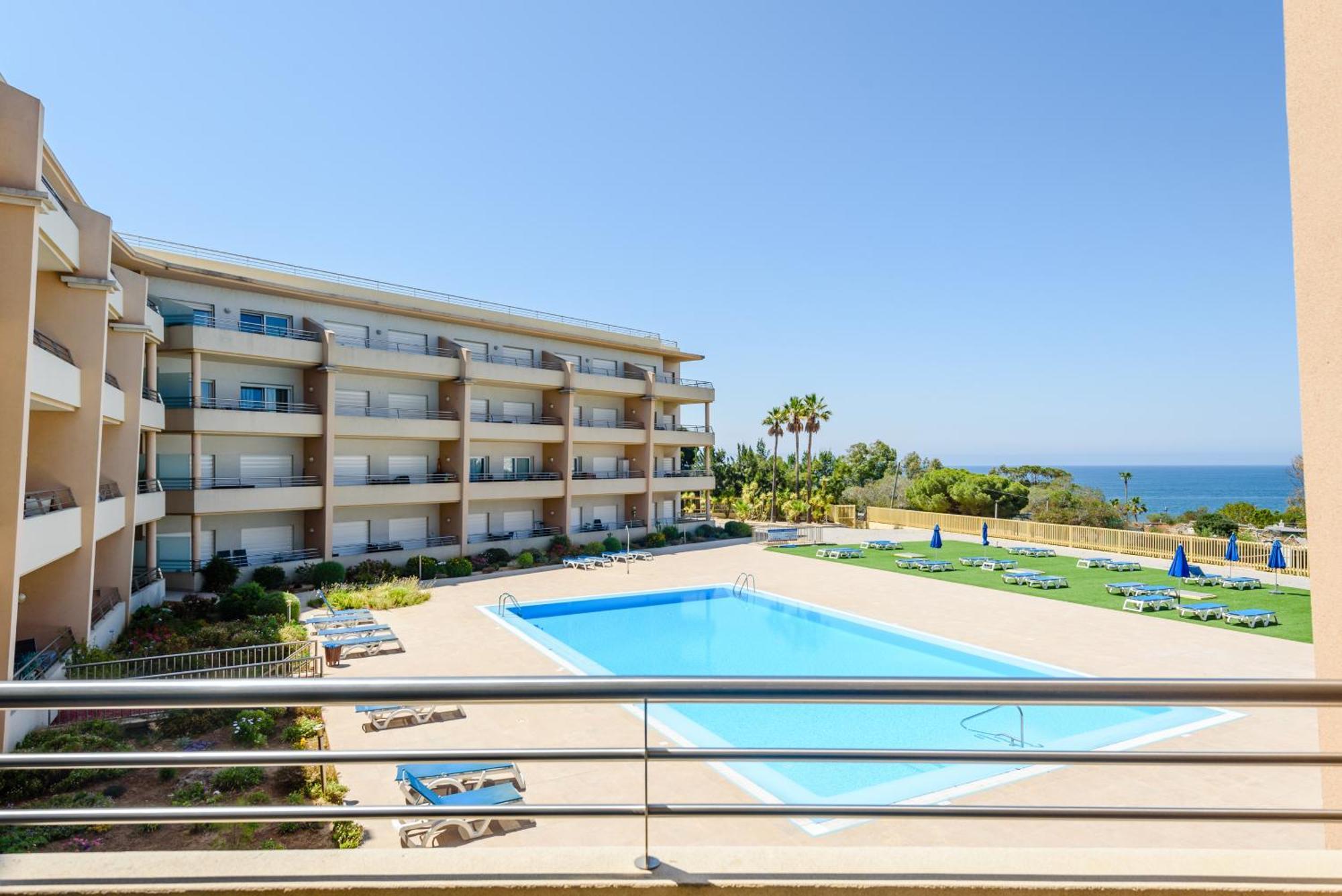 Algarve Beach Apartments Αλμπουφέιρα Εξωτερικό φωτογραφία