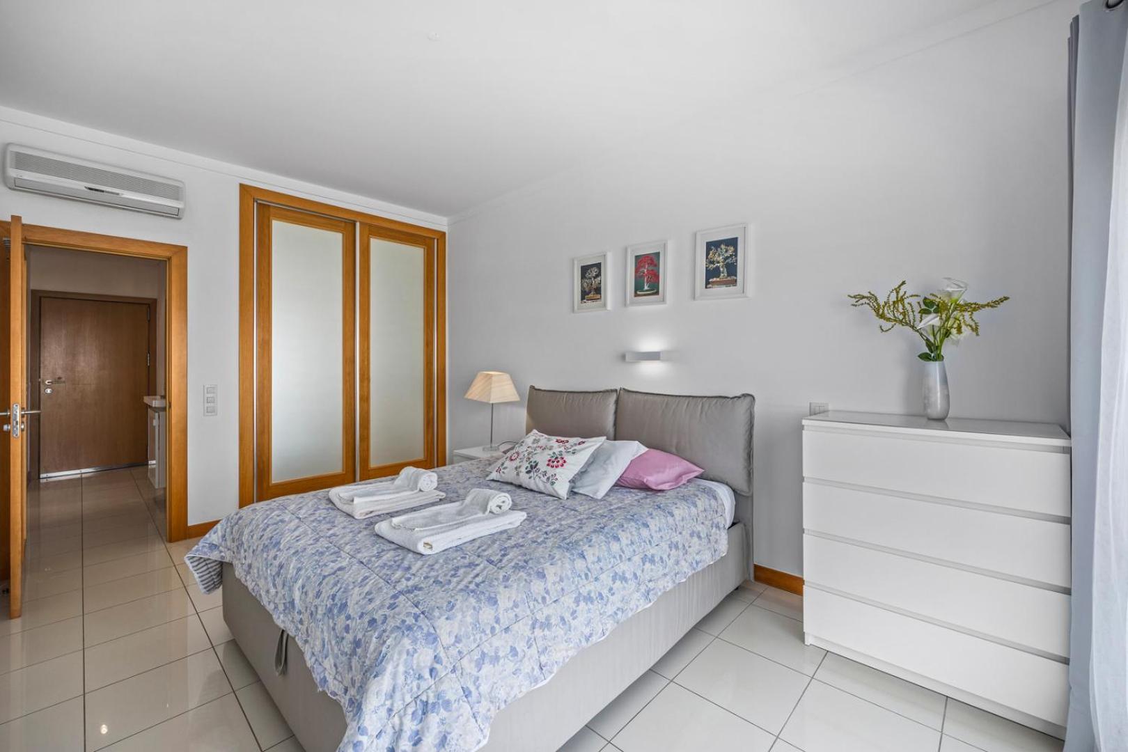 Algarve Beach Apartments Αλμπουφέιρα Δωμάτιο φωτογραφία