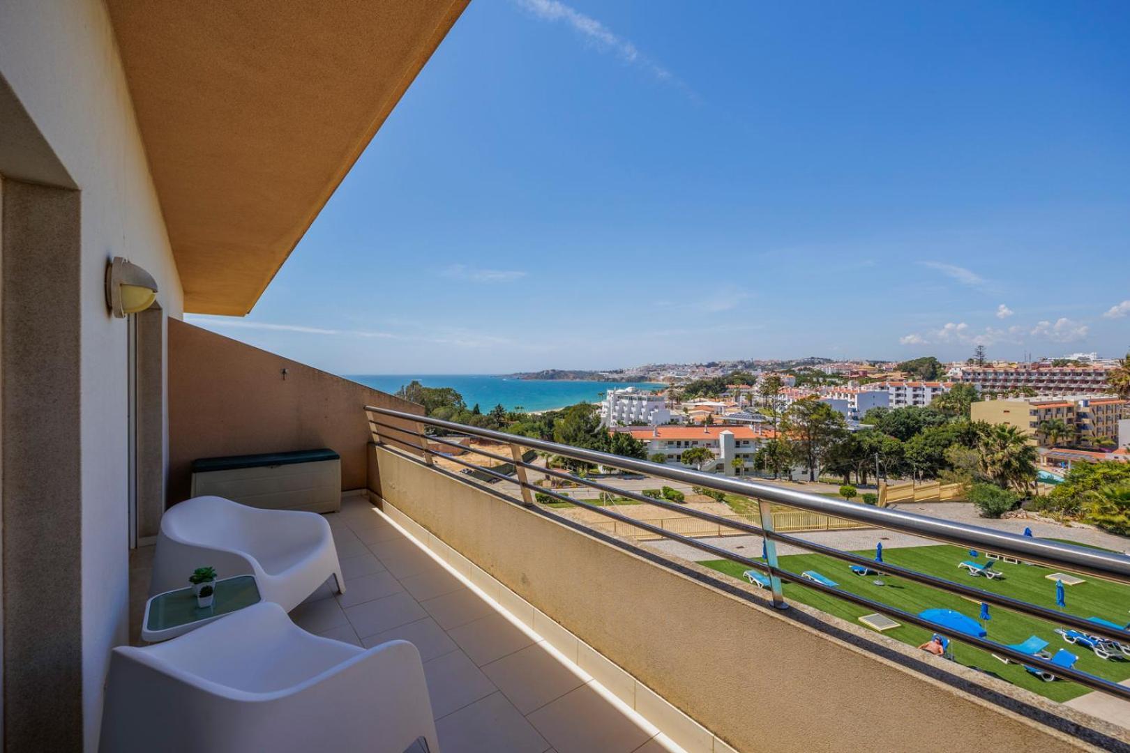 Algarve Beach Apartments Αλμπουφέιρα Δωμάτιο φωτογραφία