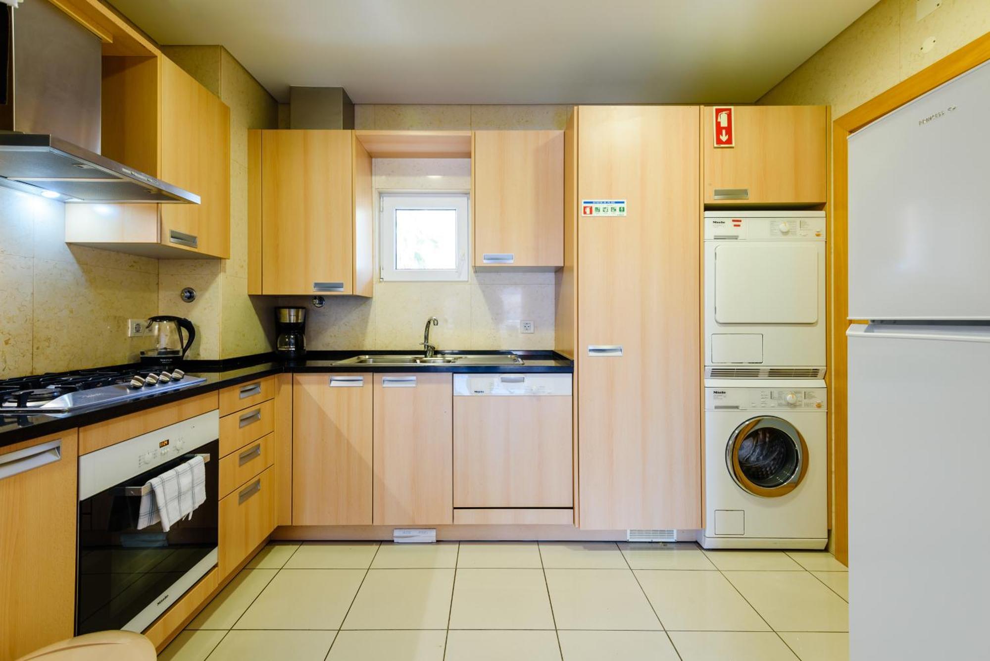 Algarve Beach Apartments Αλμπουφέιρα Εξωτερικό φωτογραφία